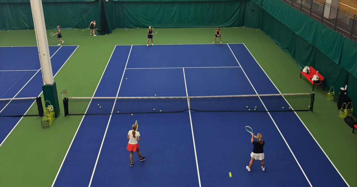 The Benefits of Playing Indoor Tennis in Chicago